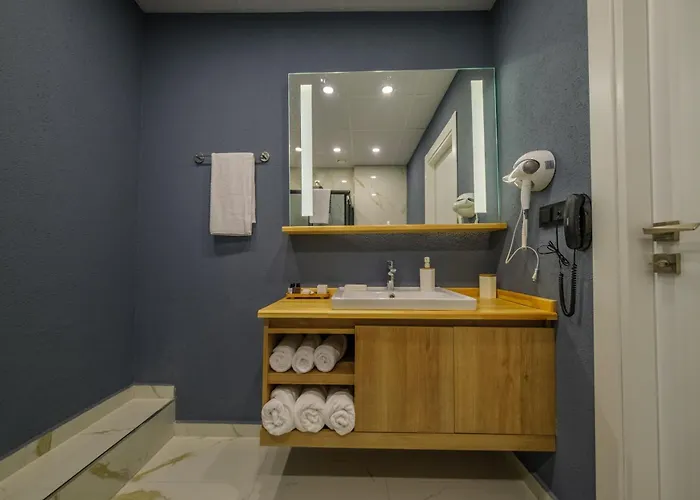 Hanzadehotel Ξενοδοχείο